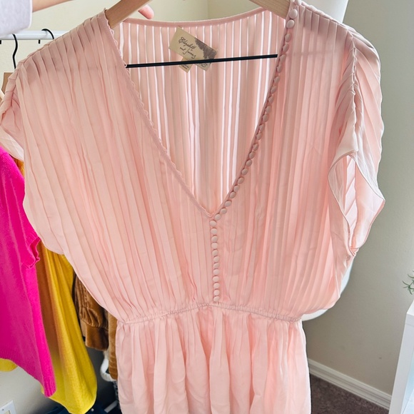 Elizabeth and James | Pale Pink Peplum pleated blouse vintage sz XS - Picture 13 of 16